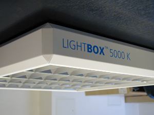 ProΦ vlastn∞ jeÜt∞ nepou₧φvßte LightBOX 5000K ?
