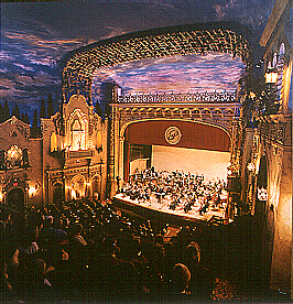 Paramount Theatre (137965 bytes)